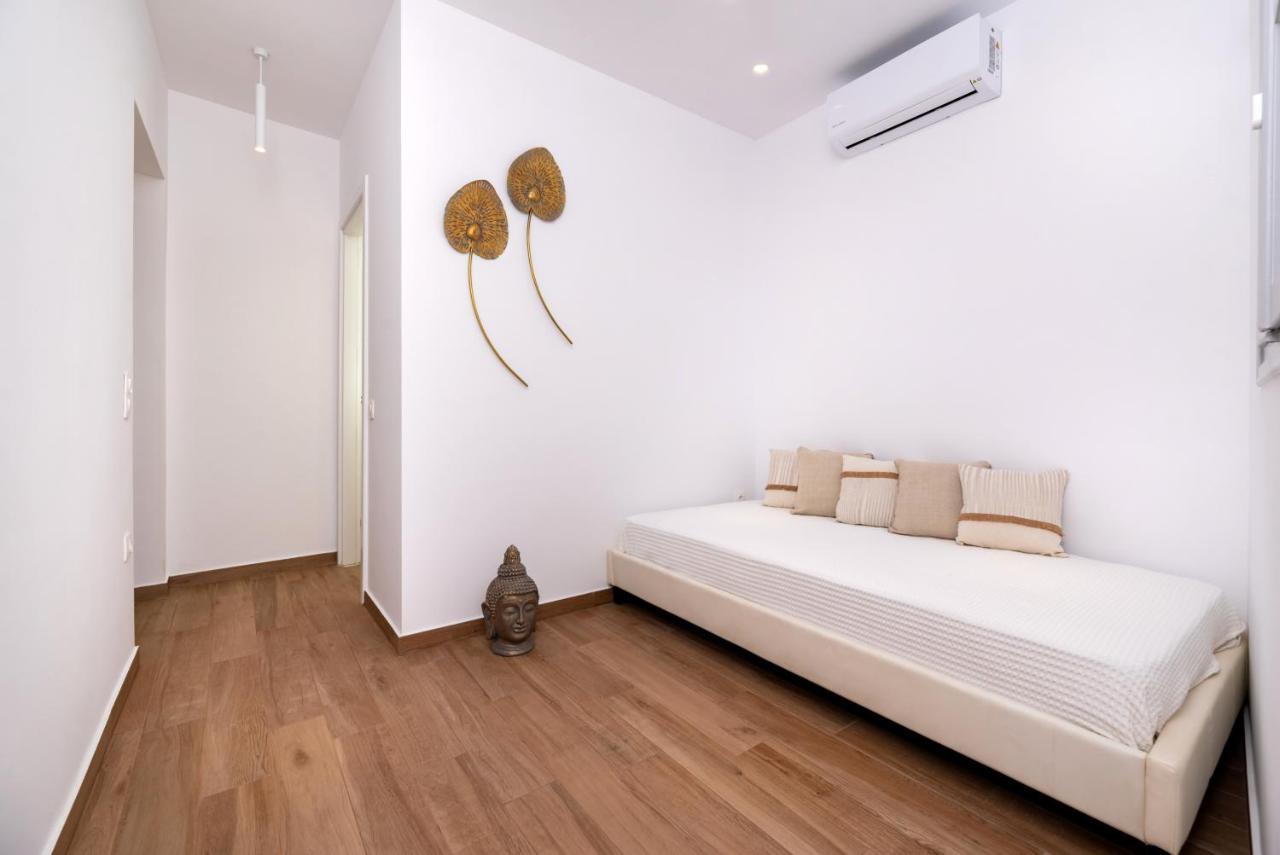 Kasteli Suites Perivolos  Exterior photo